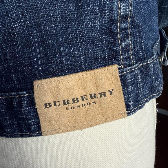 Burberry Dark Blue Denim Jacket with Tan Leather Label - Picture 4 of 10